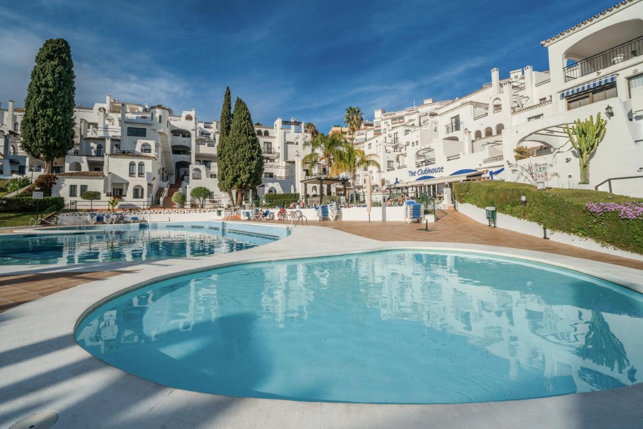 Freshly Renovated, Modern Penthouse Pueblo Evita! Benalmádena Εξωτερικό φωτογραφία